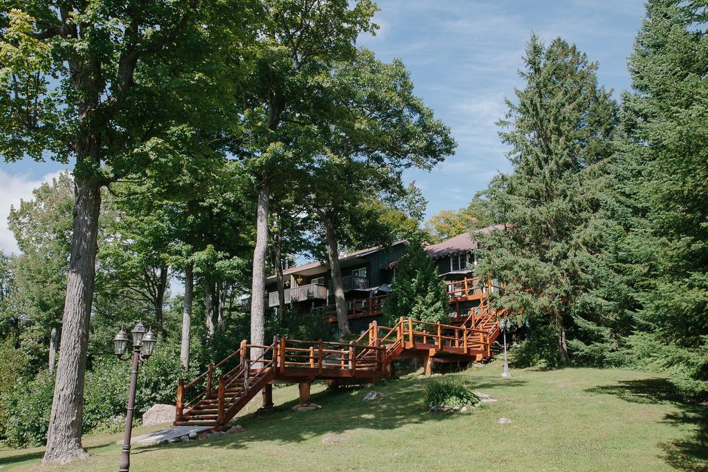 Heather Lodge Minden Ngoại thất bức ảnh